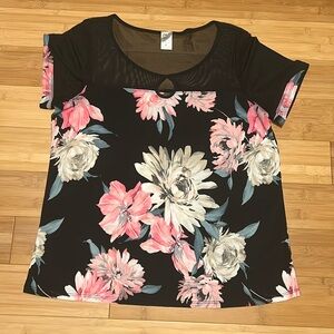 🌺🌼 Sew in Love Top